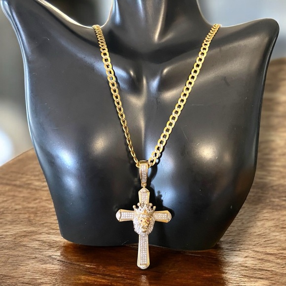 10k Yellow Gold Large Diamond Lion Cross Pendant 20” 4mm Cuban Chain Necklace!